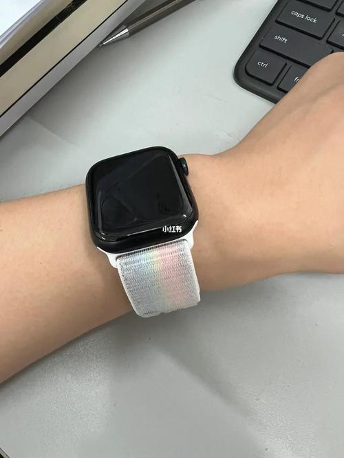 iphonewatch彩虹表带真假辨别